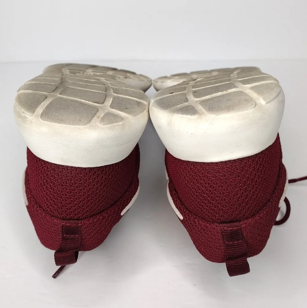 Nike Roshe Maroon Athletic Shoes